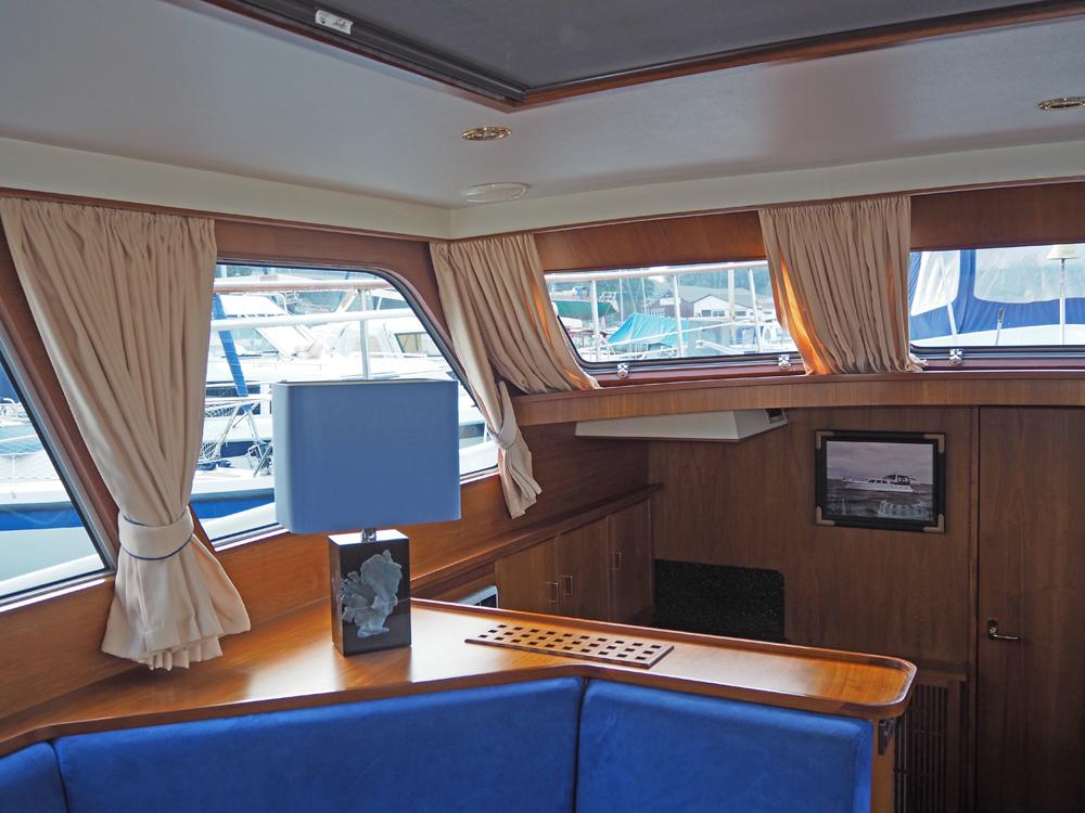 Salon, Accommodatie